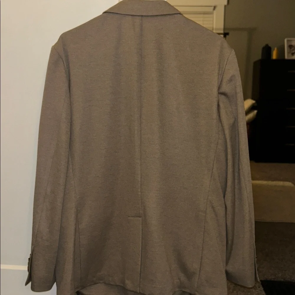 NWT Men’s Banana Republic Tan Suit Jacket - 42S